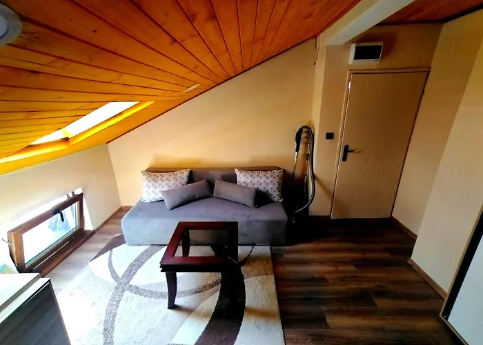 Budget With Breakfast Varna